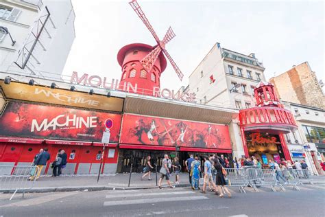 Cheapest Moulin Rouge Tickets, Paris • Hacks & Useful Info