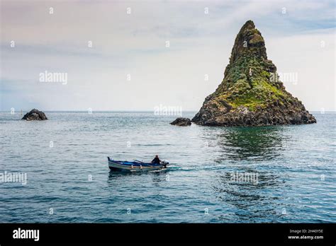 Inseln Der Zyklopen Fotos Und Bildmaterial In Hoher Aufl Sung Alamy