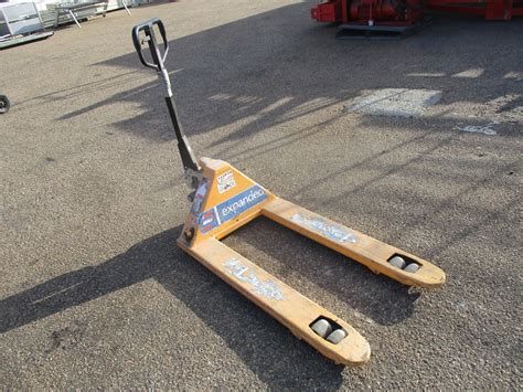 1 X Gs Pallet Jack 2500kg Auction 0037 7026942 Grays Australia