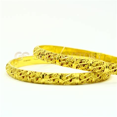 Buy Online Ct Set Of Gold Bangles Goldfactory Co Uk