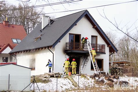 Zdjęcia Pożar domu jednorodzinnego przy ulicy Witkiewicza Fot 3