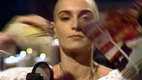 Fallece Sinéad Oconnor Quien Se Hizo Famosa Por Romper Foto De Papa