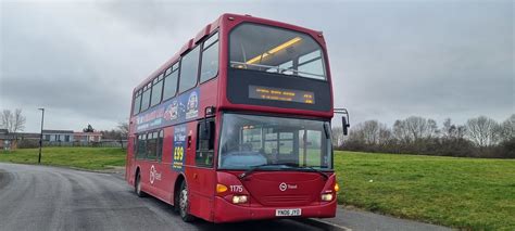 TM Travel 1175 YN06 JYO Alex Everitt Flickr