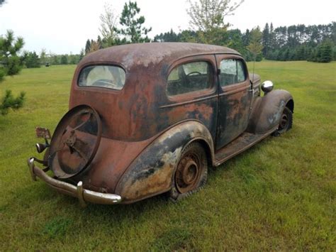 1935 Chevrolet 2dr Sedan Suicide Doors Classic Chevrolet Coach 1935