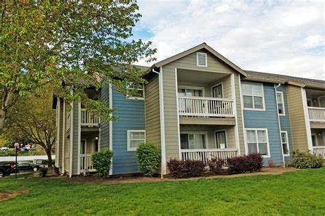 Tualatin View Apartments | Southwest Portland, OR Apartments