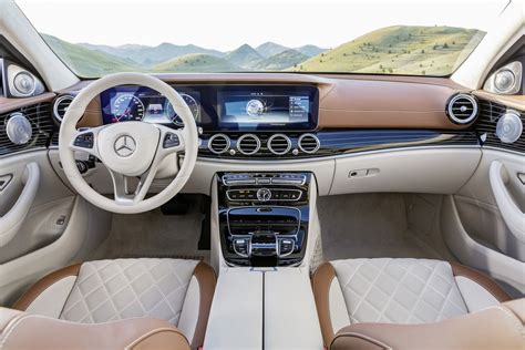 Voici La Nouvelle Mercedes Classe E Blog Kidiouifr