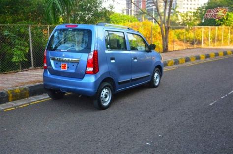 Maruti Wagon R petrol vs CNG. What is better and which variant ...