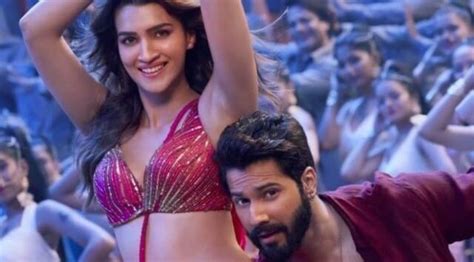 Varun Dhawan Tells Kriti Sanon That His Other Female Co Stars ‘started