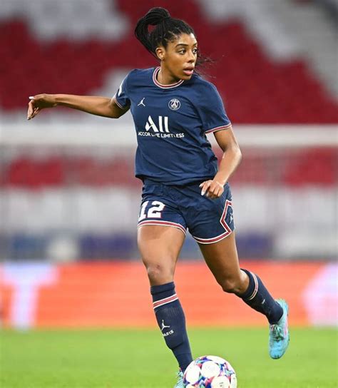 Jamaican Canadian Ashley Lawrence Aims For European Honors With Psg