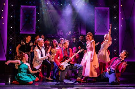 Footloose The Musical Comes To Malvern Theatres 16 21 May 2022