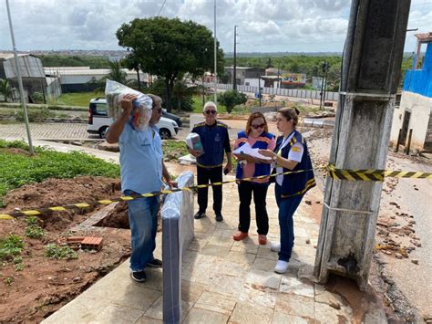 Tubula O Da Caern Rompe E Leva Parte Da Rua Boa Vista No Bairro Nordeste