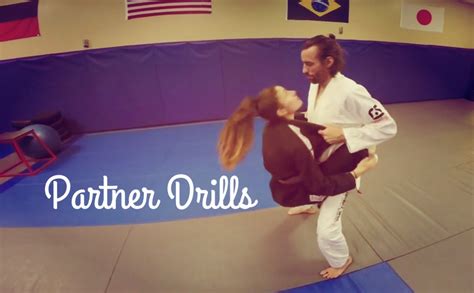 Bjj Partner Drill With Gi 4 Drills In One With Images Bjj Jiu Jitsu Jiu Jitsu Techniques