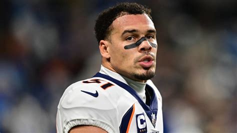 Broncos release safety Justin Simmons after eight seasons