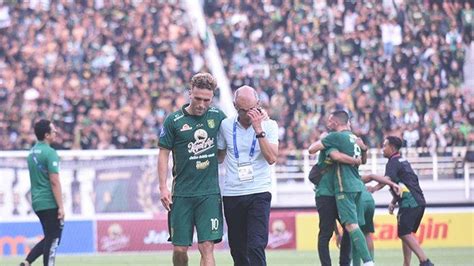 Fernando Valente Puji Bonek Dan Minta Maaf Ke Aremania Usai Dihajar