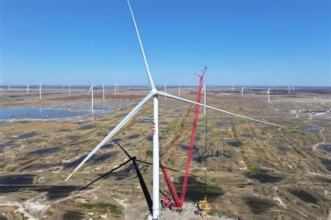 Worlds Largest Onshore Wind Turbine Spins Up 430 Ft Blades To Deliver