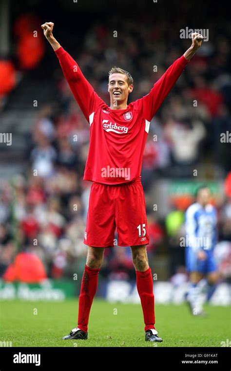 Liverpool S Peter Crouch Celebrates His Long Awaited First Goal For