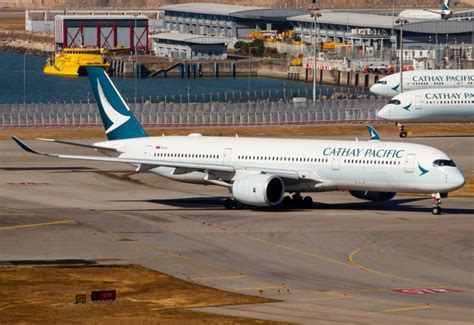 B Lrp Cathay Pacific Airbus A By Thomas Tse Aeroxplorer