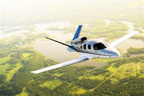 About Cirrus Cirrus Aircraft