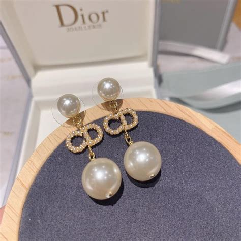 Pin by Cloclo Milla on Joyería de Cristian Dior Luxe jewelry