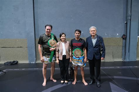 Ambassador Of Thailand To Spain Visited A Muay Thai Master Class