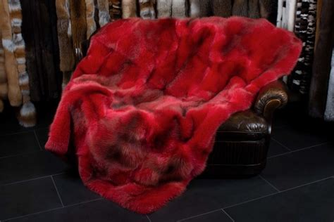 Real Fur Blankets Throws And Rugs Master Furrier