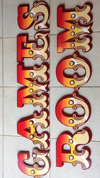 Fairground Lettering Ringmaster Font Cool Lettering Hand Painted