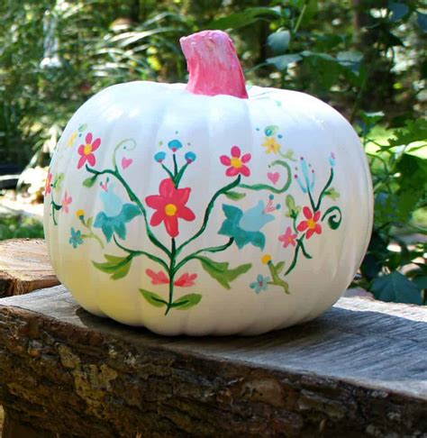 Four Ideas For Cute Painted Pumpkins For Fall That Are Quick And Easy