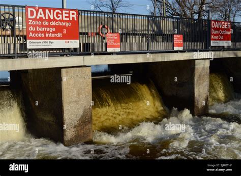 Smiths Dam Hi Res Stock Photography And Images Alamy