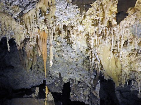 Helictites: Timpanogos Cave National Monument, Utah