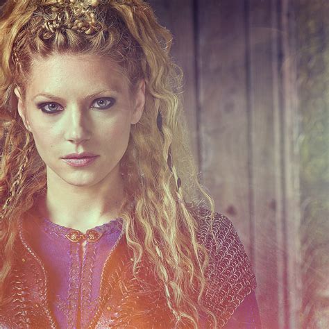 Lagertha - Vikings (TV Series) Fan Art (38126476) - Fanpop