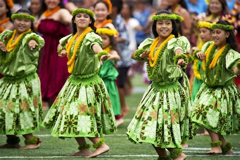 History of Hawaiian Traditional Hula Dance - HubPages