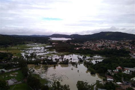 Chuva Deixa Mg Mortes E Cidades Em Emerg Ncia