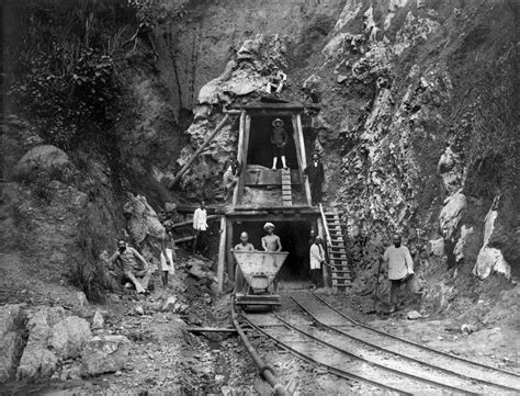 Gold Miners Indonesia Mid Late 1800s [1176x897] Historyporn