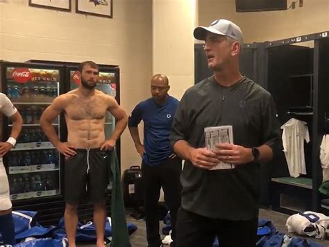 Andrew Luck Has Crazy Abs In Colts Locker Room Video TMZ