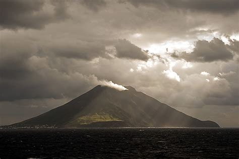 Mt. Stromboli | Angry sky over Mt. Stomboli -active volcano … | Flickr