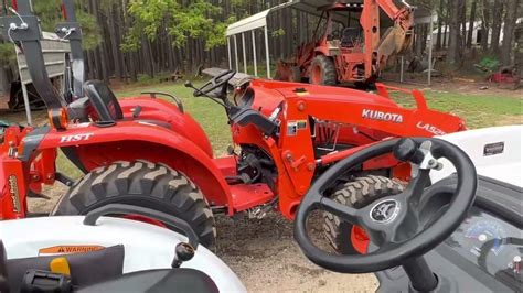 Kubota L2501 Vs Bobcat Ct2025 Youtube