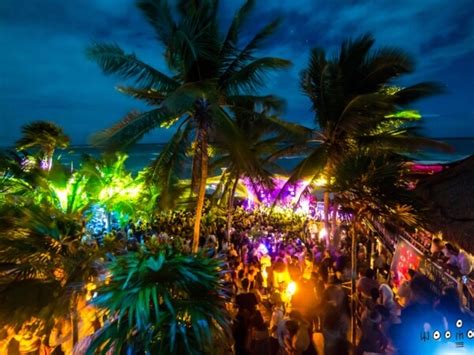 Globo Profezia Presunto Papaya Playa Project Full Moon Party Accordo