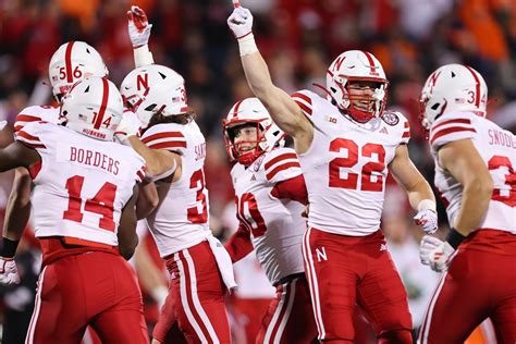 Report Card Huskers Illinois Fighting Illini Corn Nation