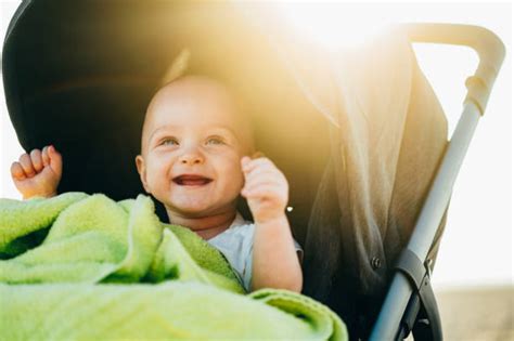 Cu Ndo Se Puede Sentar Un Bebe En El Cochecito