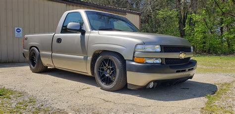 Collin S 2000 Chevrolet Silverado 1500 Holley My Garage