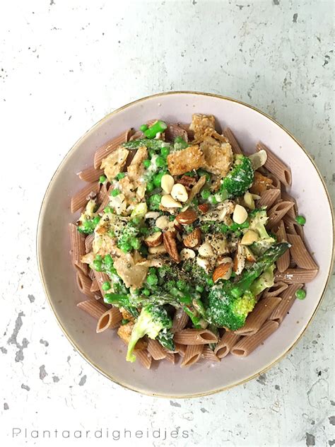 Pasta Met Erwtjes En Asperges Plantaardigheidjes