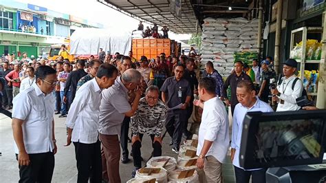 Bantuan Pangan Pemerintah Diisukan Jadi Penyebab Kelangkaan Beras Ini