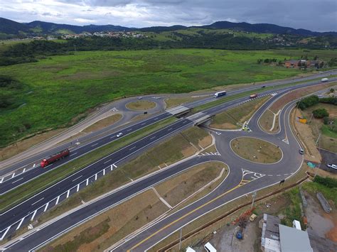 Rota das Bandeiras entrega novo acesso a Bom Jesus dos Perdões no km