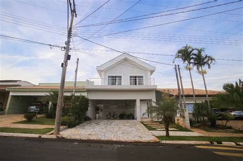 Casa em Condomínio à venda no Terras de Piracicaba IV 4 quartos sendo