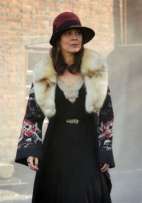 Helen Mccrory As Aunt Polly In Peaky Blinders S4 Peaky Blinders