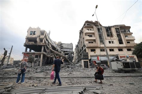 ‘We’re not Hamas’: Gaza residents say airstrikes are putting civilians ...