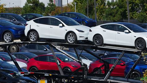 Tesla Sales Rebound After Steep Price Cuts The New York Times