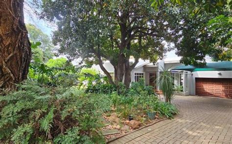 Waverley Pretoria Property Property And Houses For Sale In Waverley