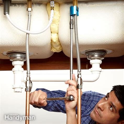 Cool Tool: Wrench for Removing Faucets — The Family Handyman