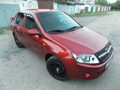 Реснички, спойлер и парктроник — Lada Гранта (1G), 1,6 л, 2012 года ...